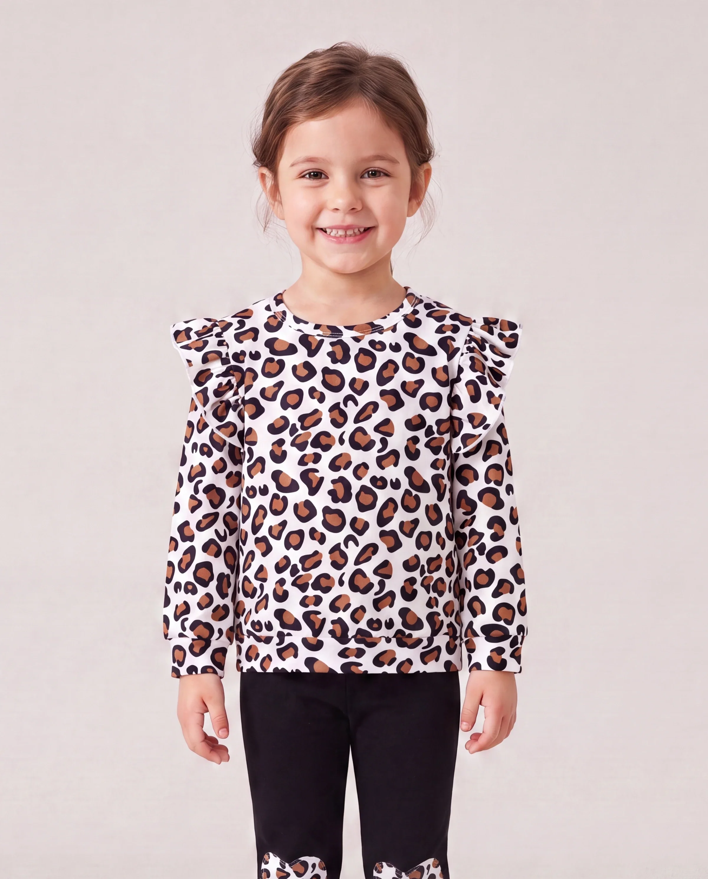 2-piece Toddler Girl Leopard Print Flutter Long-sleeve Top and Heart Pattern Pants Set Black - Image 3