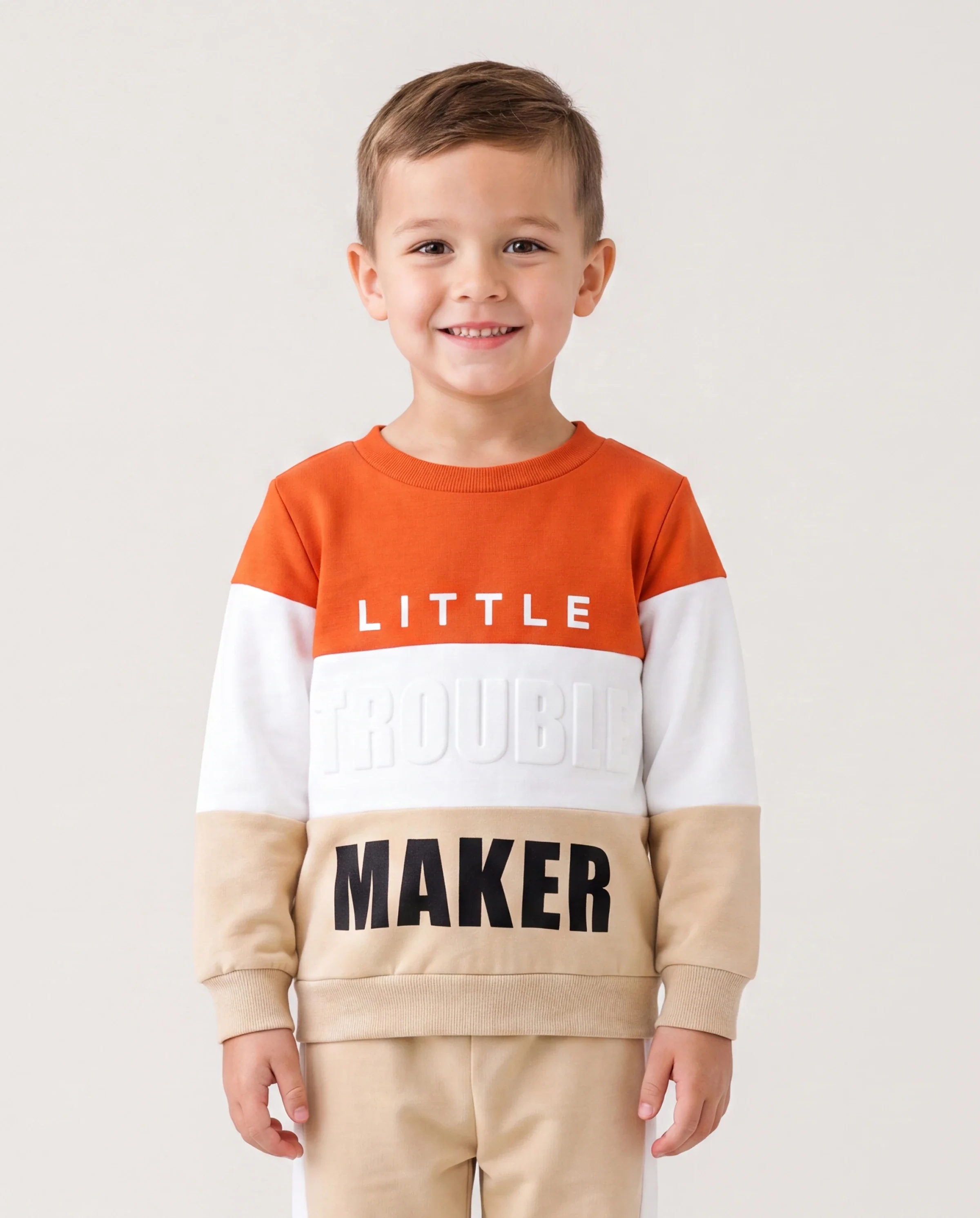 2pcs Toddler Boy Trendy Letter Print Colorblock Sweatshirt and Pants Set Apricot - Image 3