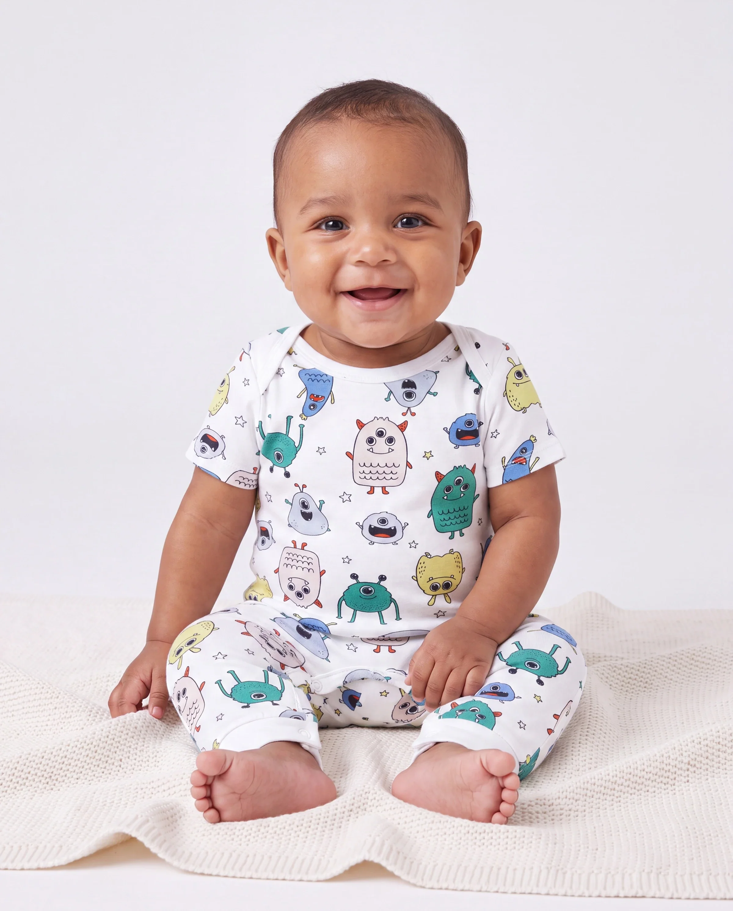Bamboo Family Pajamas Cute Little Monster Print Short-sleeve Matching Pajama Set ( Snug-Fitting for Children ) White - Image 4