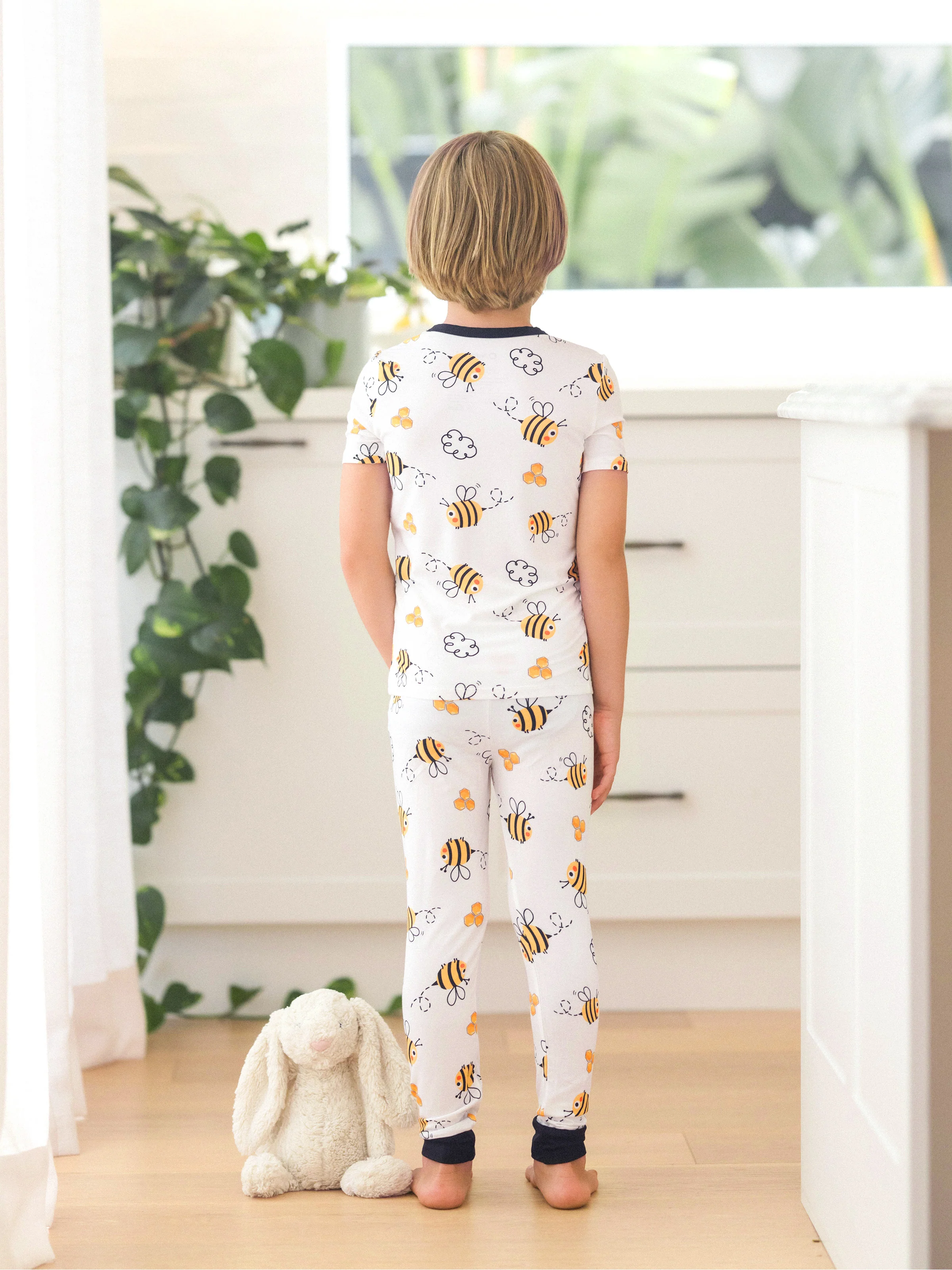 Mommy & me Bamboo Pajamas Soft Bamboo Viscose PJs for Men Women Kids Toddler, Cute Bee Print Sleepwear with Short Sleeve Top and Long Pants White - Image 12
