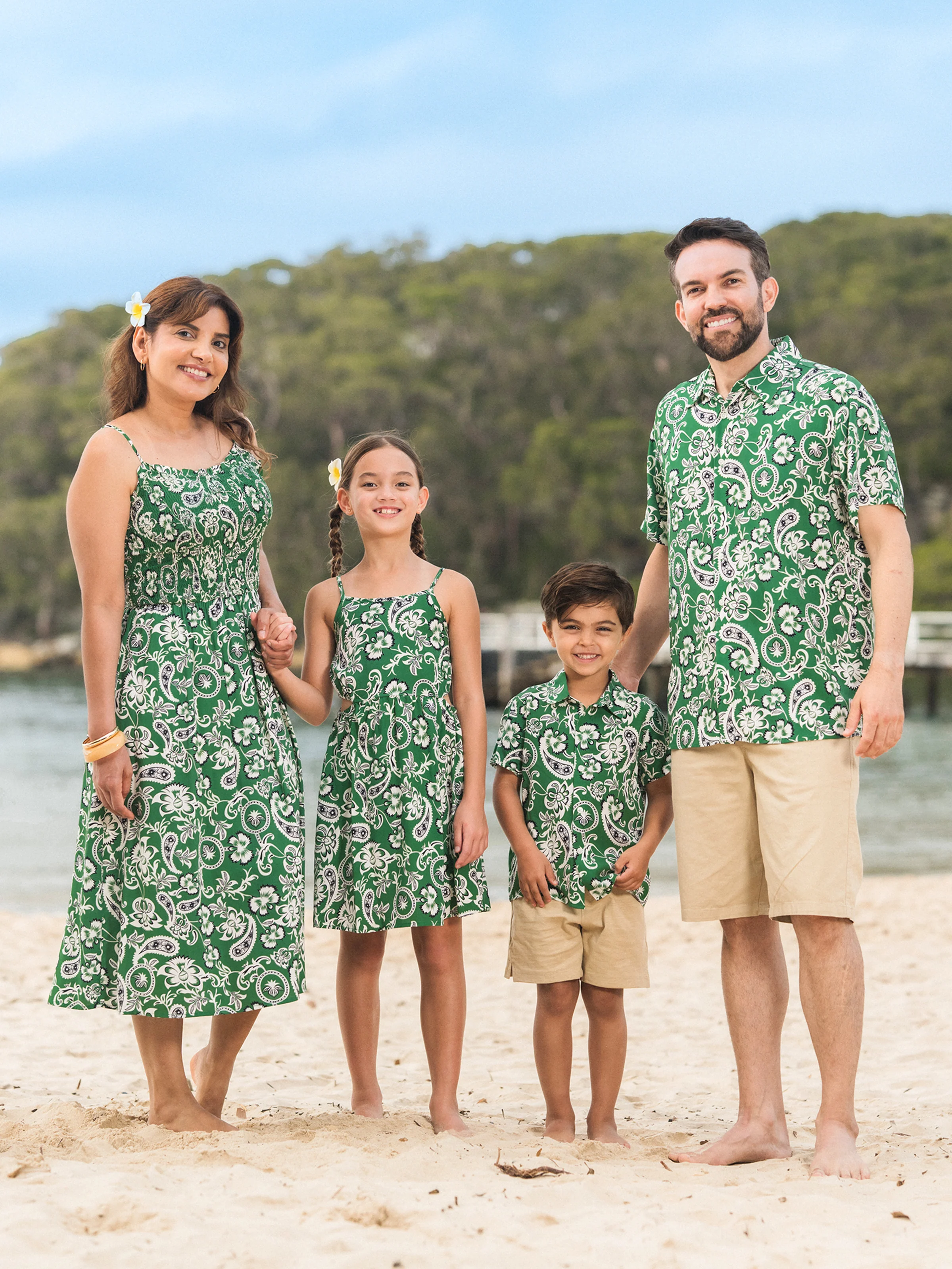 Daddy & Son Outfits Set Floral Print Short-sleeve Collar Shirt or Strappy Smocked Dress for Summer Vacation Green - Image 2
