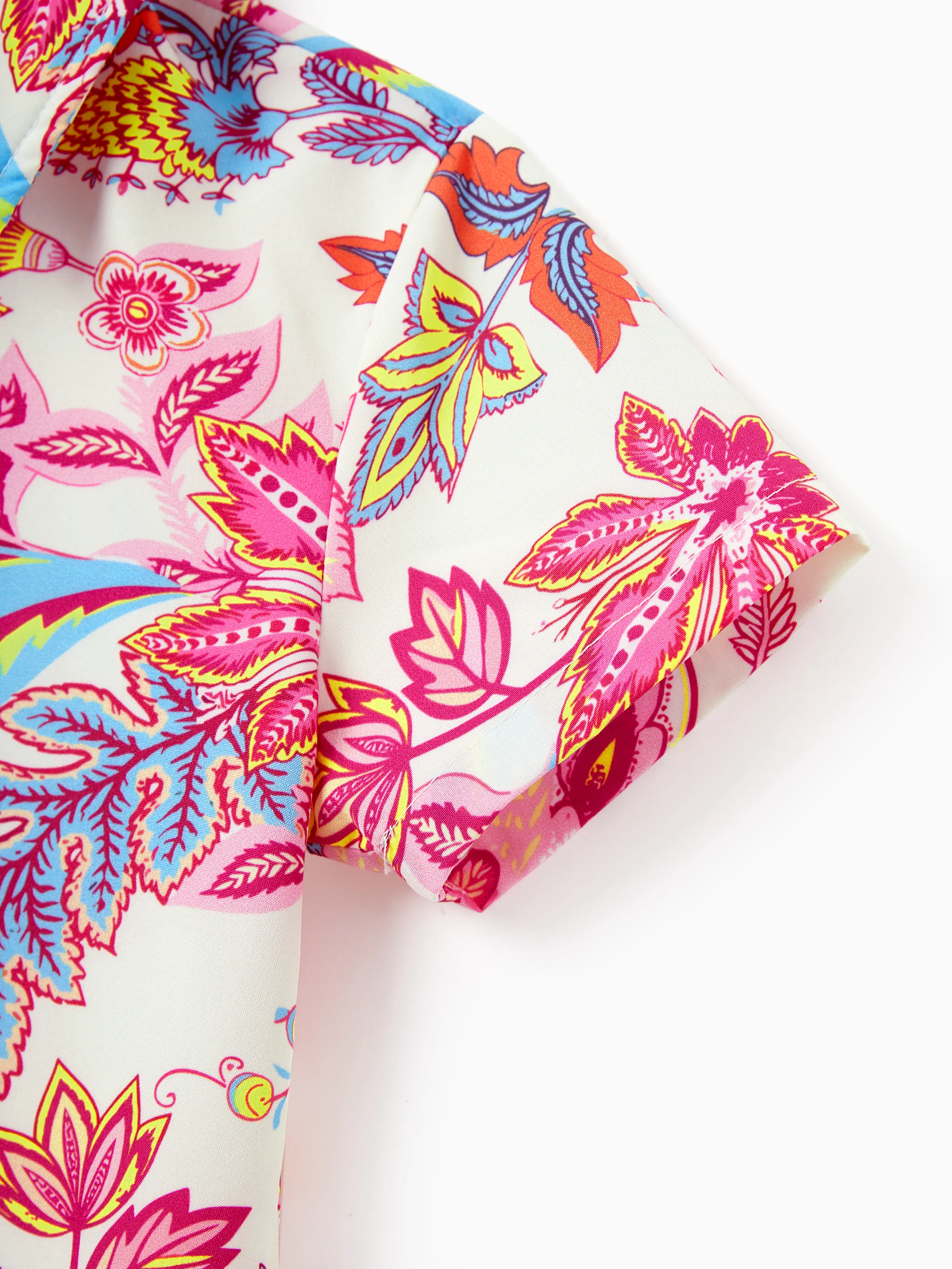 Daddy & Son Outfits Set Tropical Flora Print Short-sleeve Collar Shirt or Halter Belted Dress for Summer Vacation Beige - Image 12
