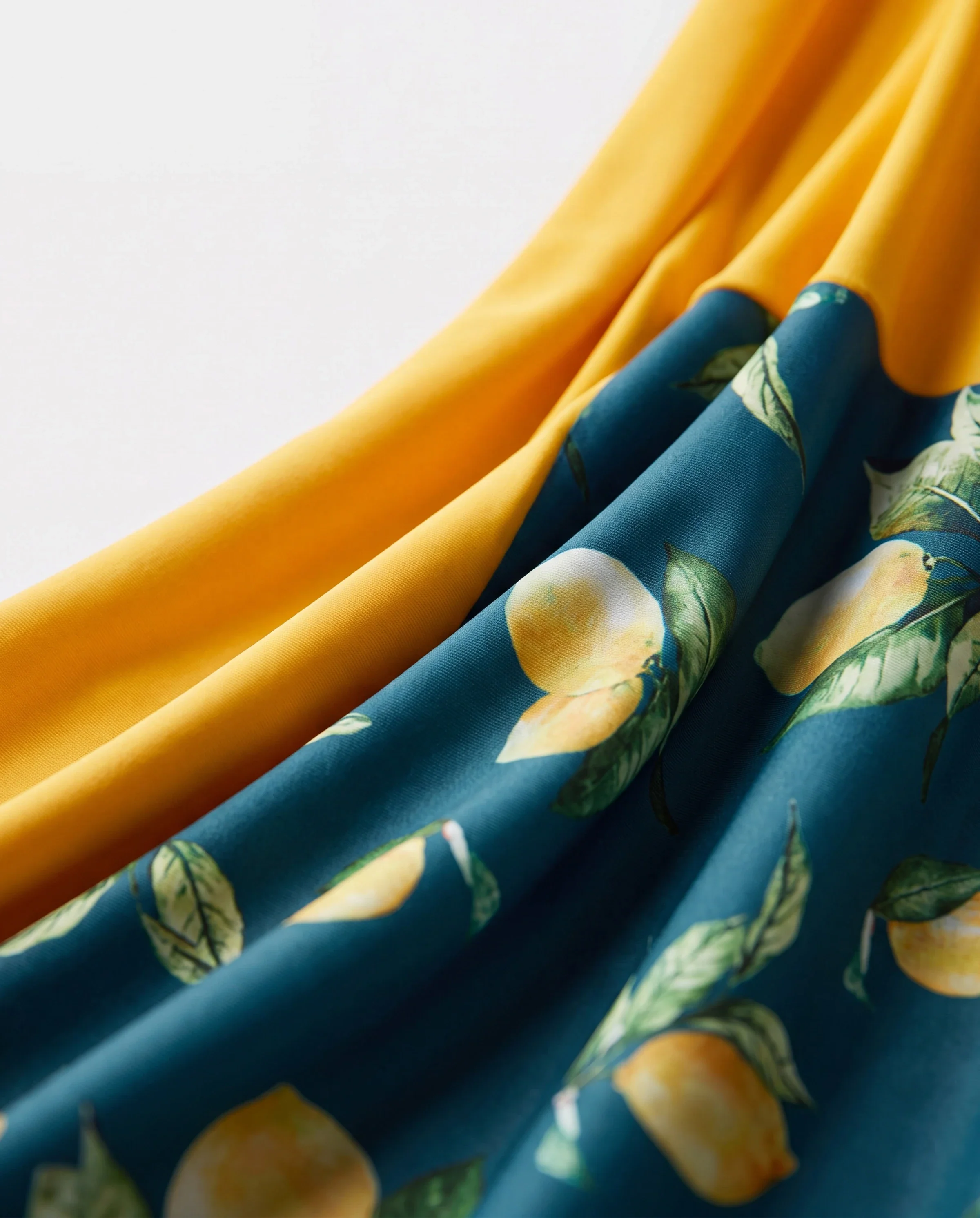 Family Matching Allover Lemon Print and Solid Halter Neck Two-piece Swimsuit or Swim Trunks Shorts Multi-color - Image 6