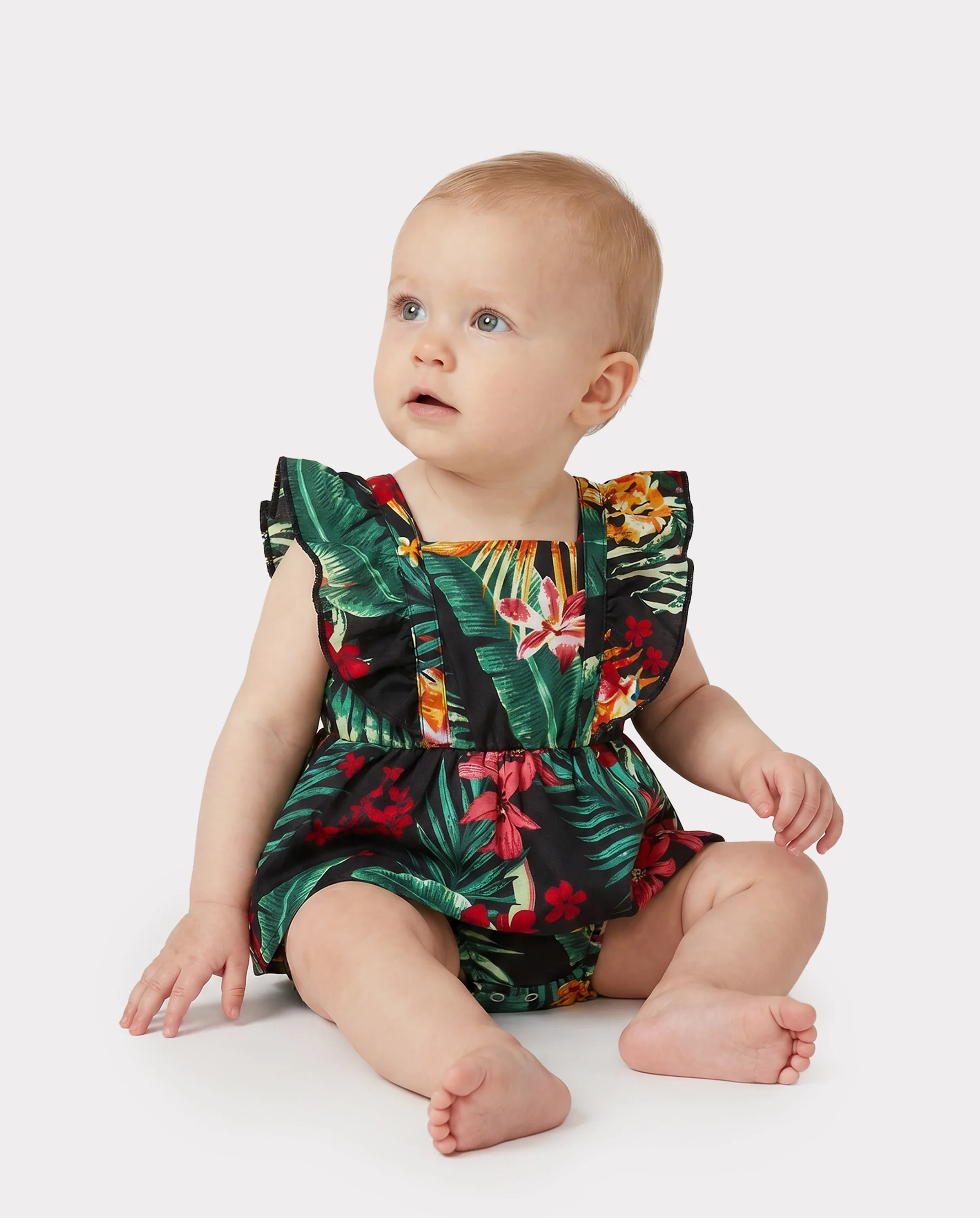 Family Matching Allover Plant Floral Print Halterneck Dresses and Short-sleeve Shirts Sets Black - Image 4