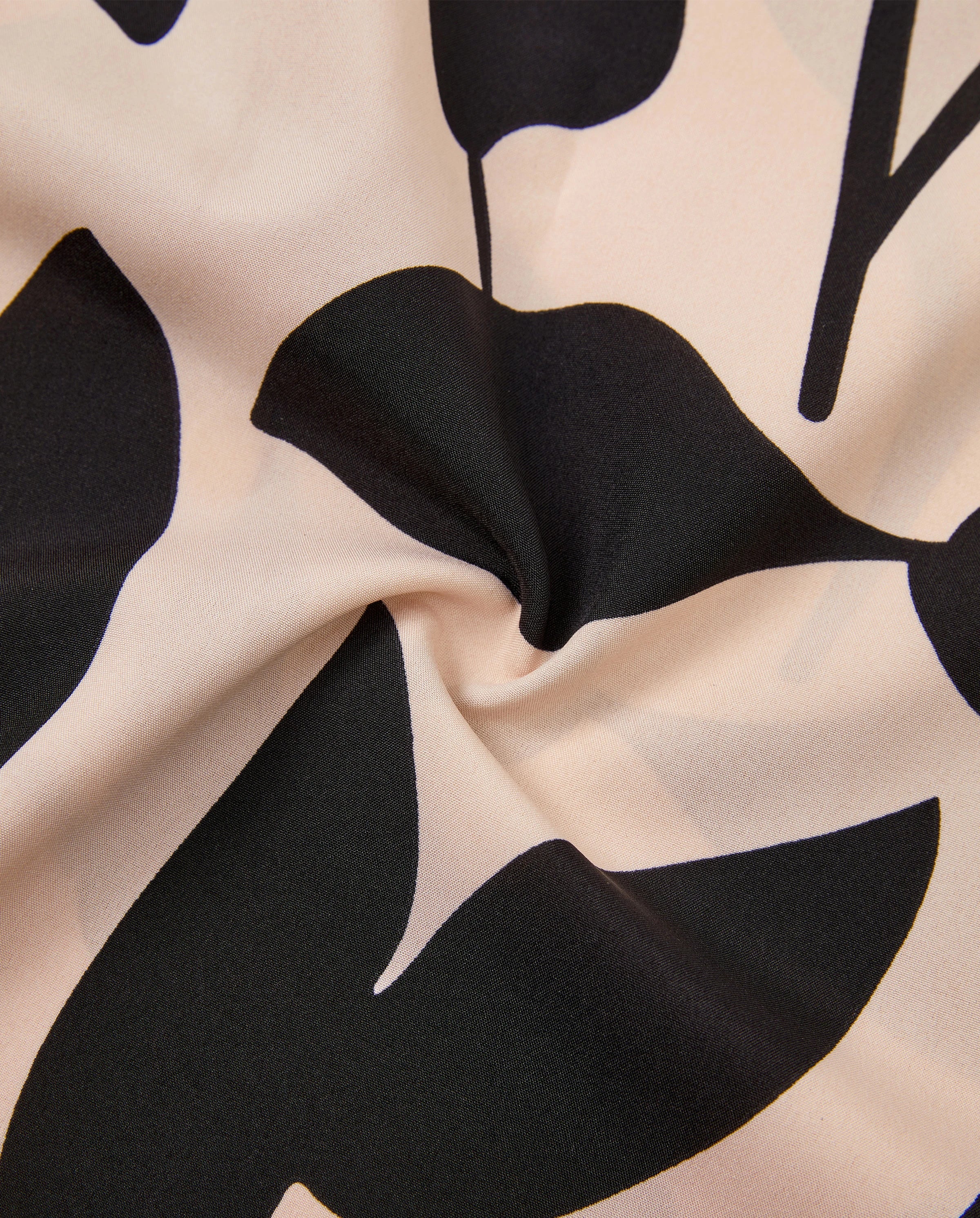 Family Matching Cross Back Floral Strap Dress and Colorblock Top Sets Black - Image 7