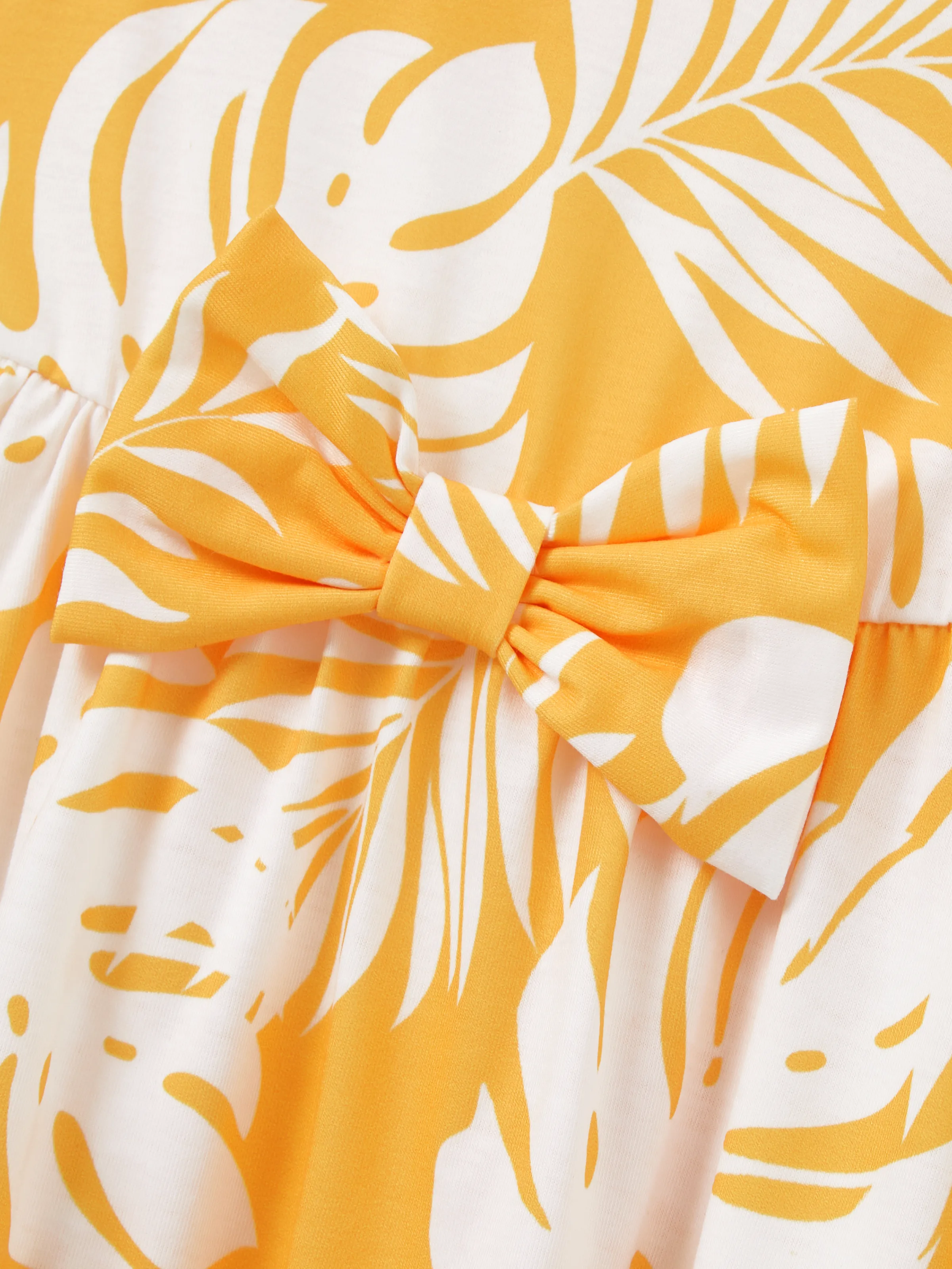 Family Matching Leaf Print Flutter Dress or Short-sleeve Colorblock Shirts Yellow - Image 14