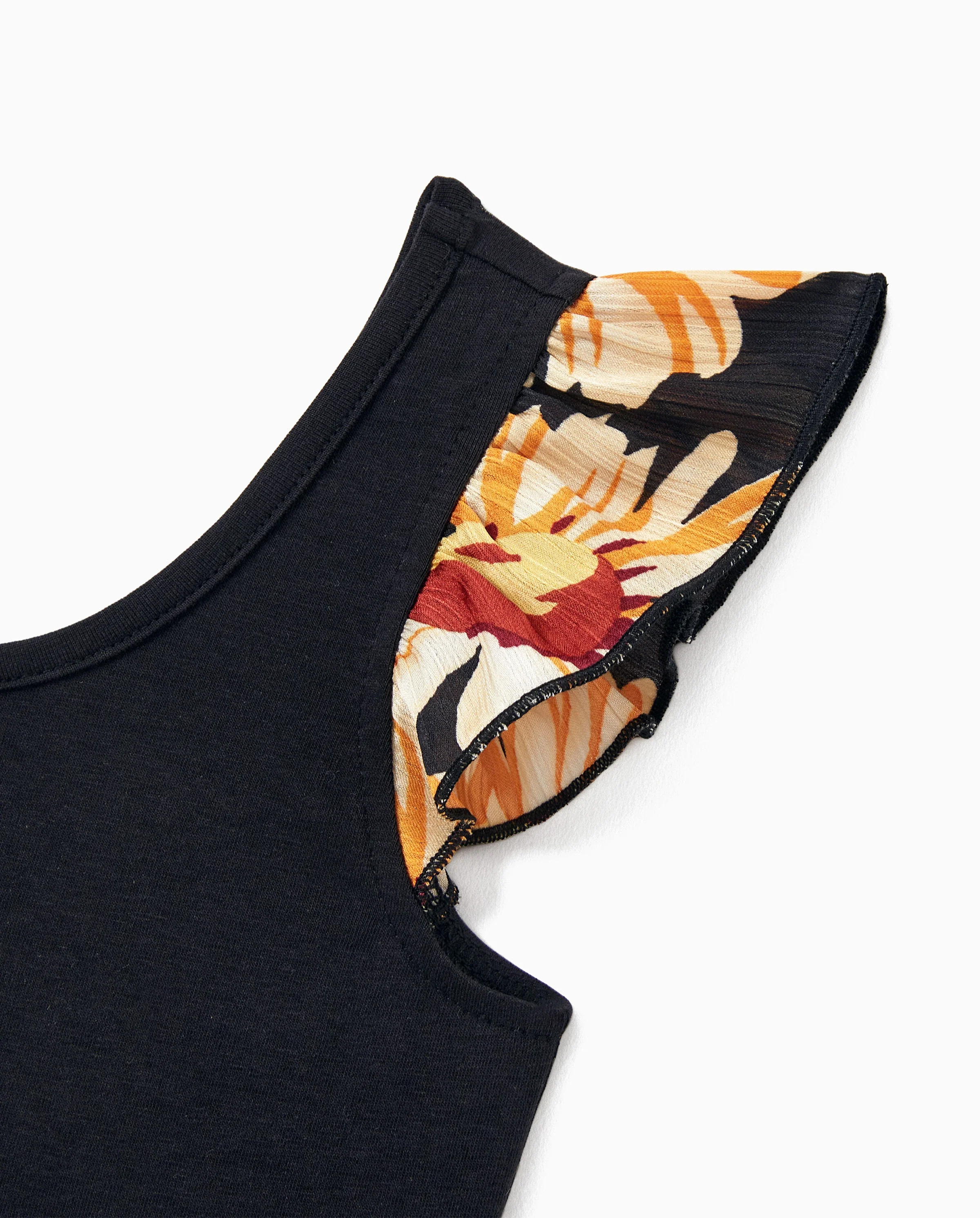 Family Matching Set Floral Sleeveless Strappy Dress or Colorblock Short-sleeve T-shirt Black - Image 9
