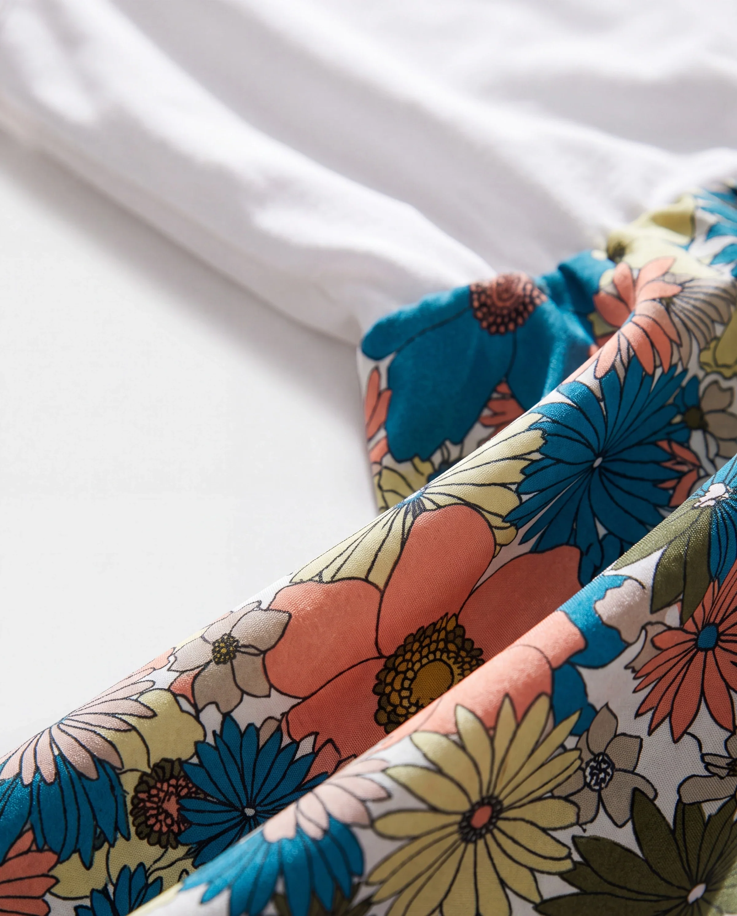 Family Matching Set Sun Flower Print Short-sleeve Collar Shirt or White Camisole Top and Flower Wide-leg Pants Set for Summer Vacation Multi-color - Image 7