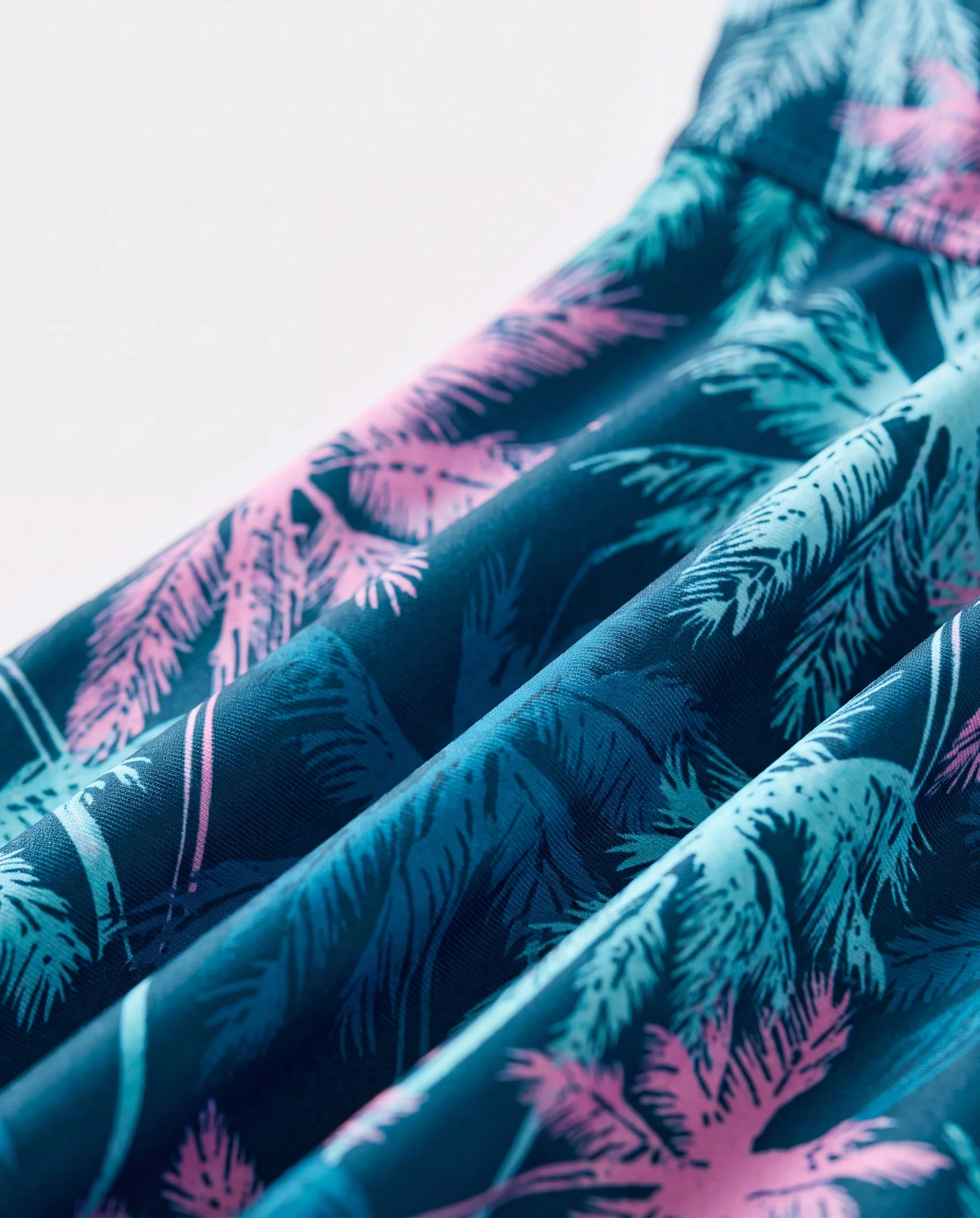 Family Matching Swimsuits Tropical Palm Tree Print, Mommy and Me Ruffle two-piece Swimsuit, Daddy and Son Swim Trunks Set, Beach Vacation Swimwear Turquoise - Image 6