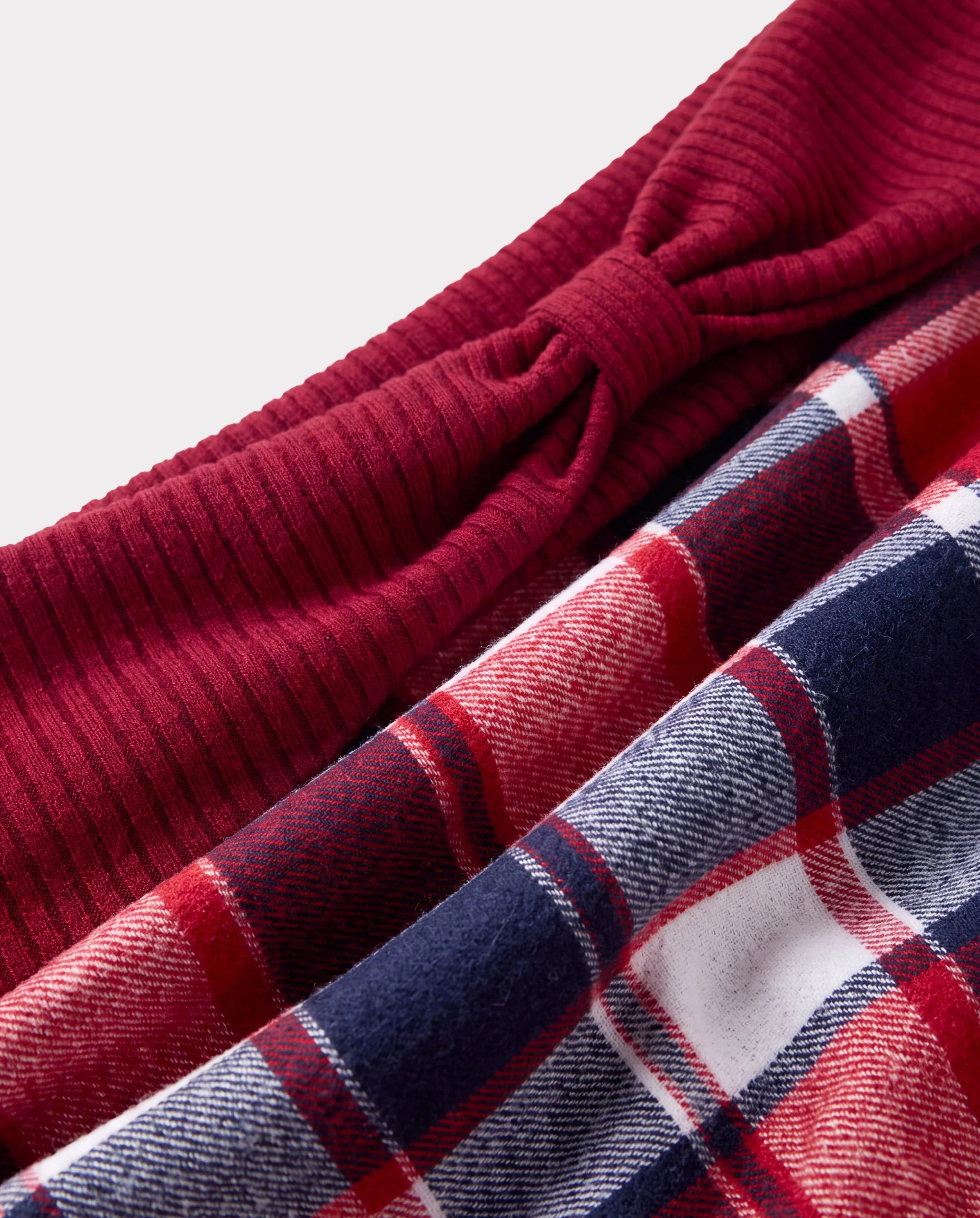 Matching Family Outfit Set Long-sleeve Shirt and Off Shoulder Long-sleeve Plaid Splicing Knitted Dress Burgundy - Image 6