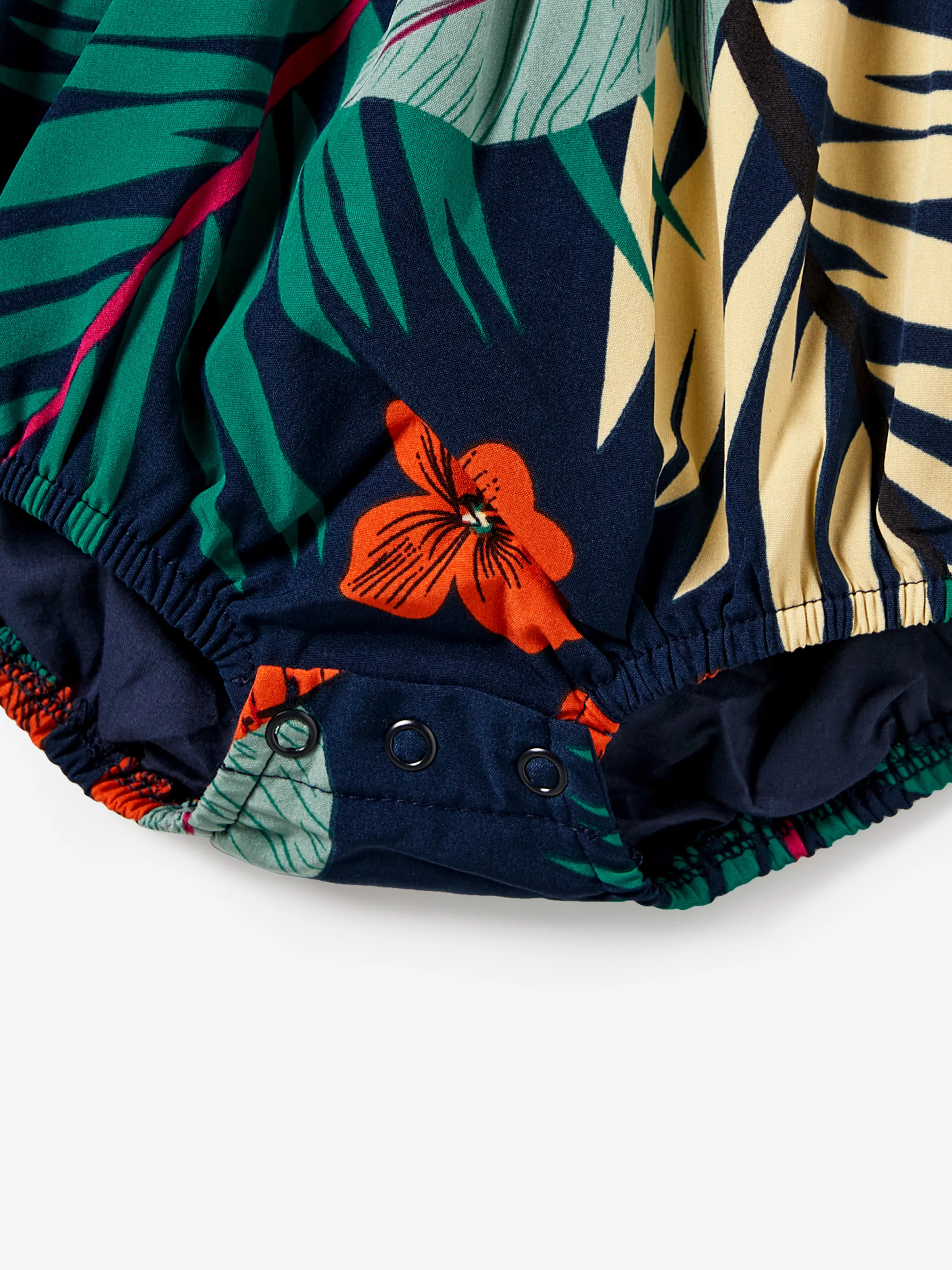 Mommy and Me Family Matching Sets Floral Panel Black tee and V-neck Strap Dress with Hidden Snap Deep Blue - Image 20