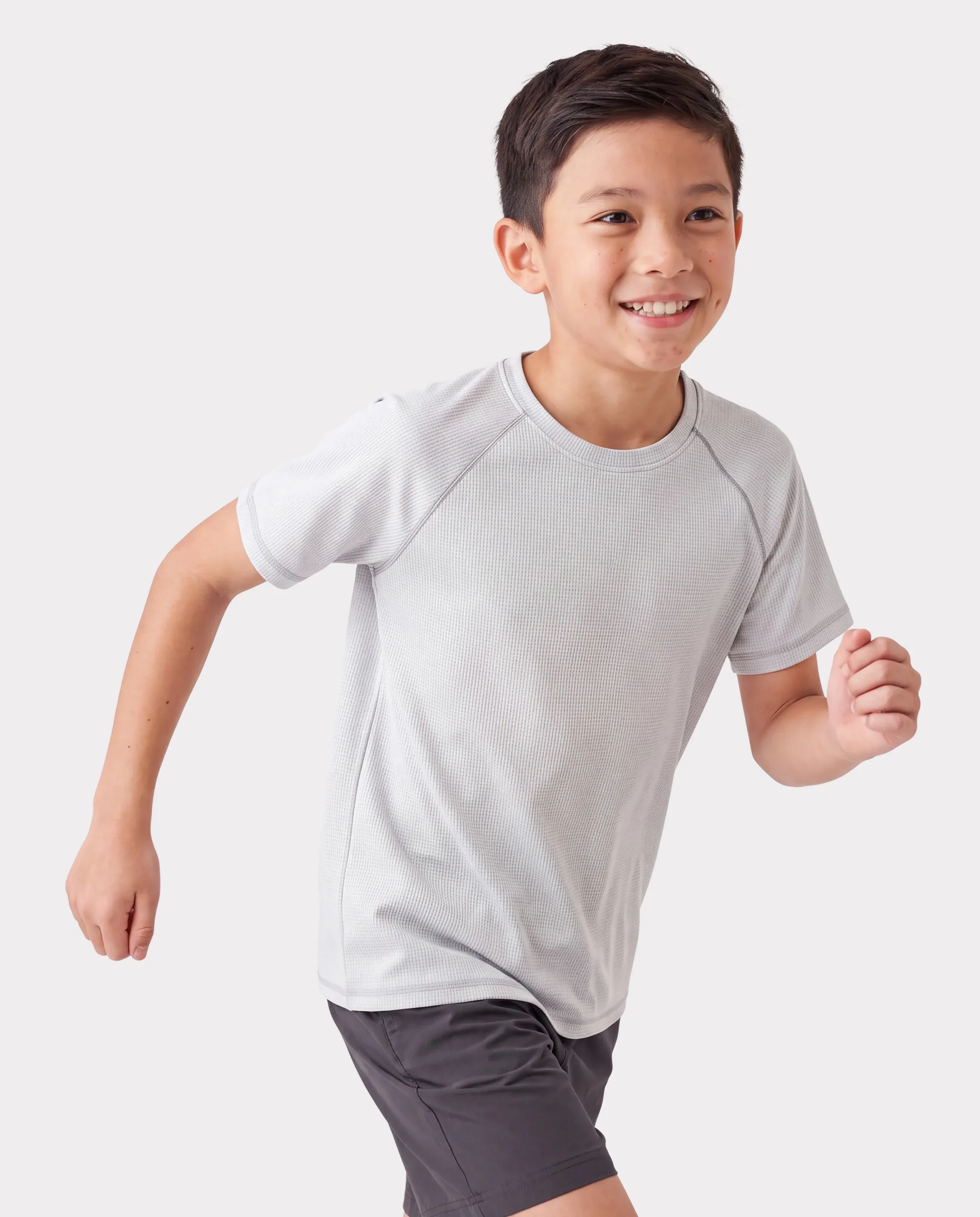 PatPat Lightflow Activewear Kid Boy Athletic Breathable Air-Grid Ultra Lightweight Short Sleeve T-Shirt Grey