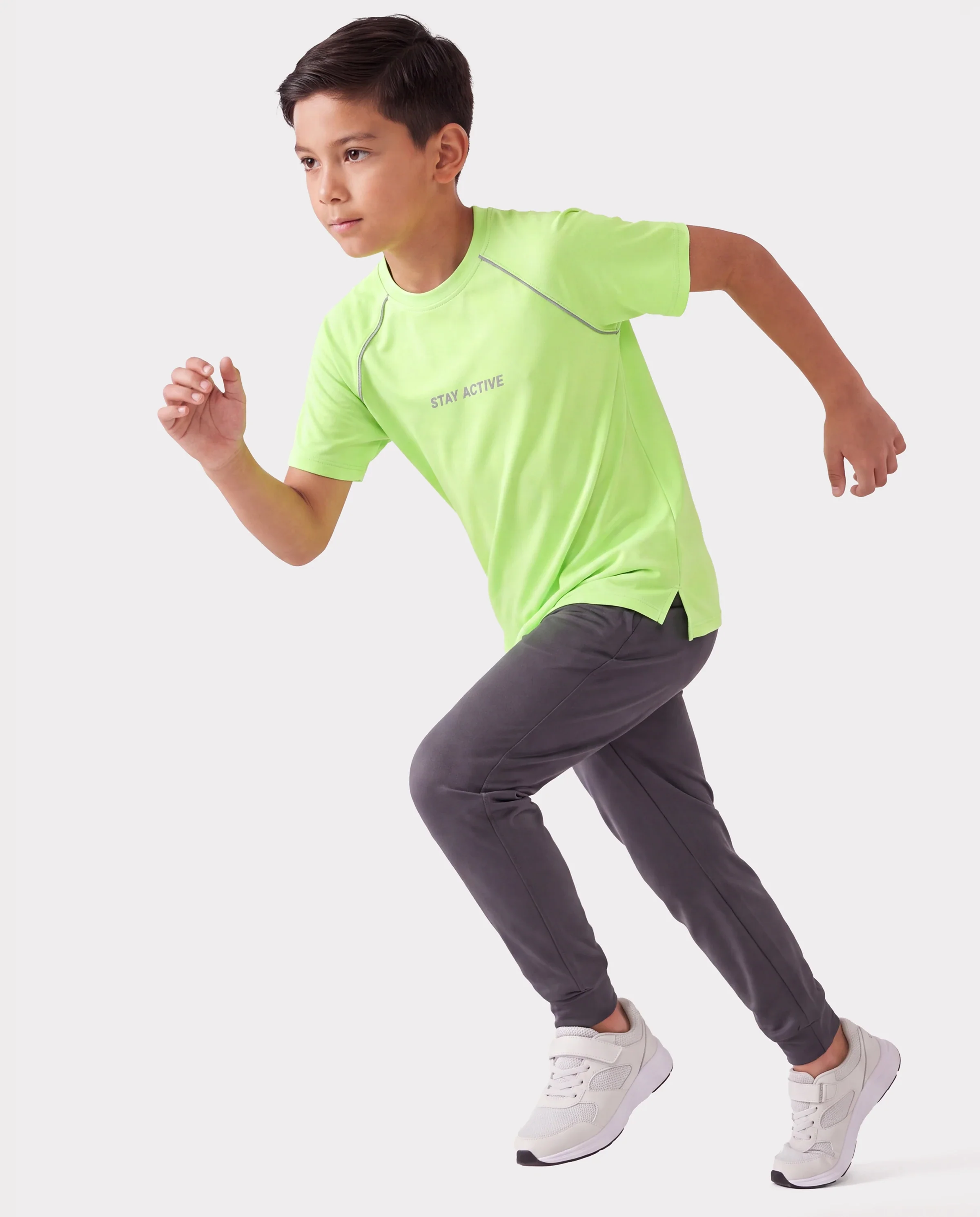PatPat Lightflow Activewear Kid Boy Athletic Ultra Lightweight & Quick Dry Short Sleeve T-Shirt Green - Image 4